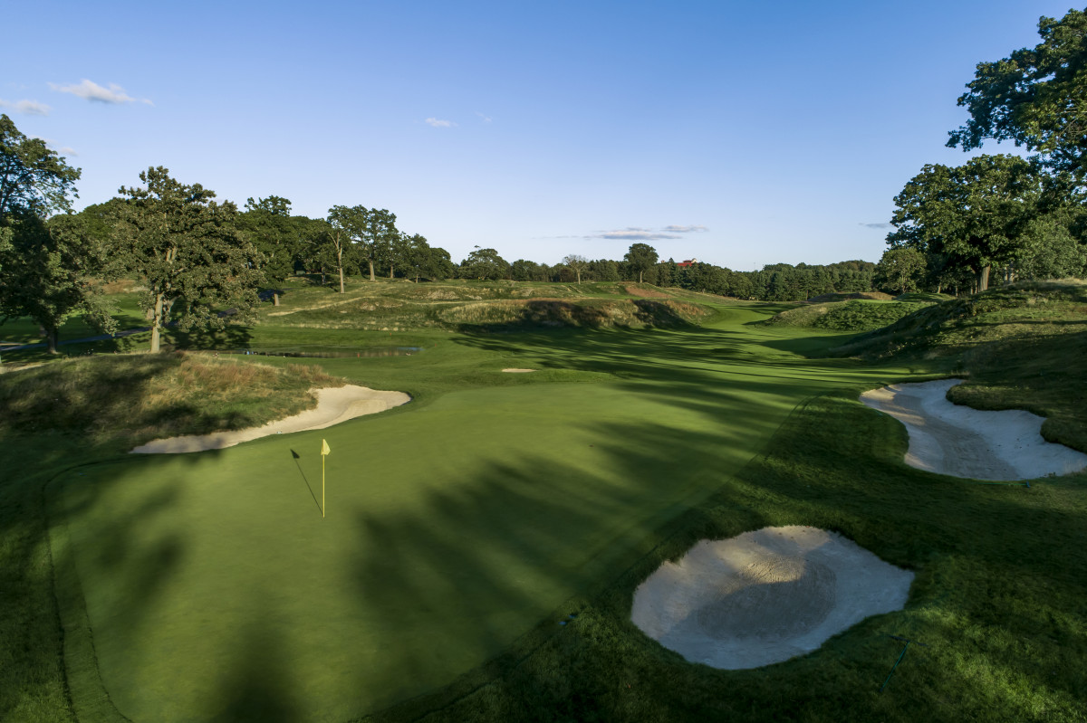 The Country Club | Hole 3
